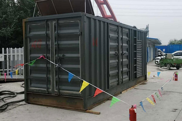 夏邑发电机租赁空气滤清器多久更换一次？